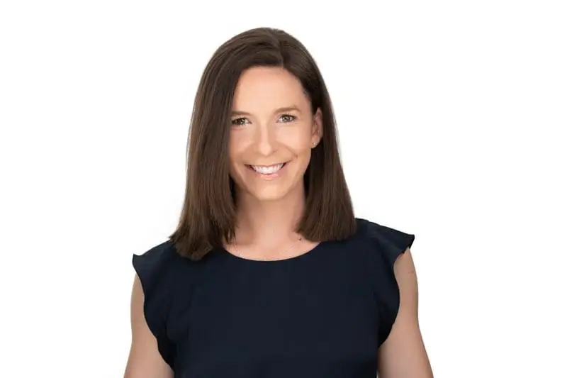 corporate headshot photo of woman